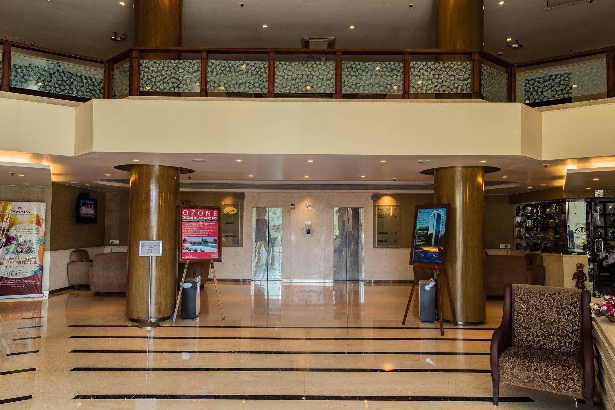 The Residence Hotel & Apartments Powai Bombay Exterior foto